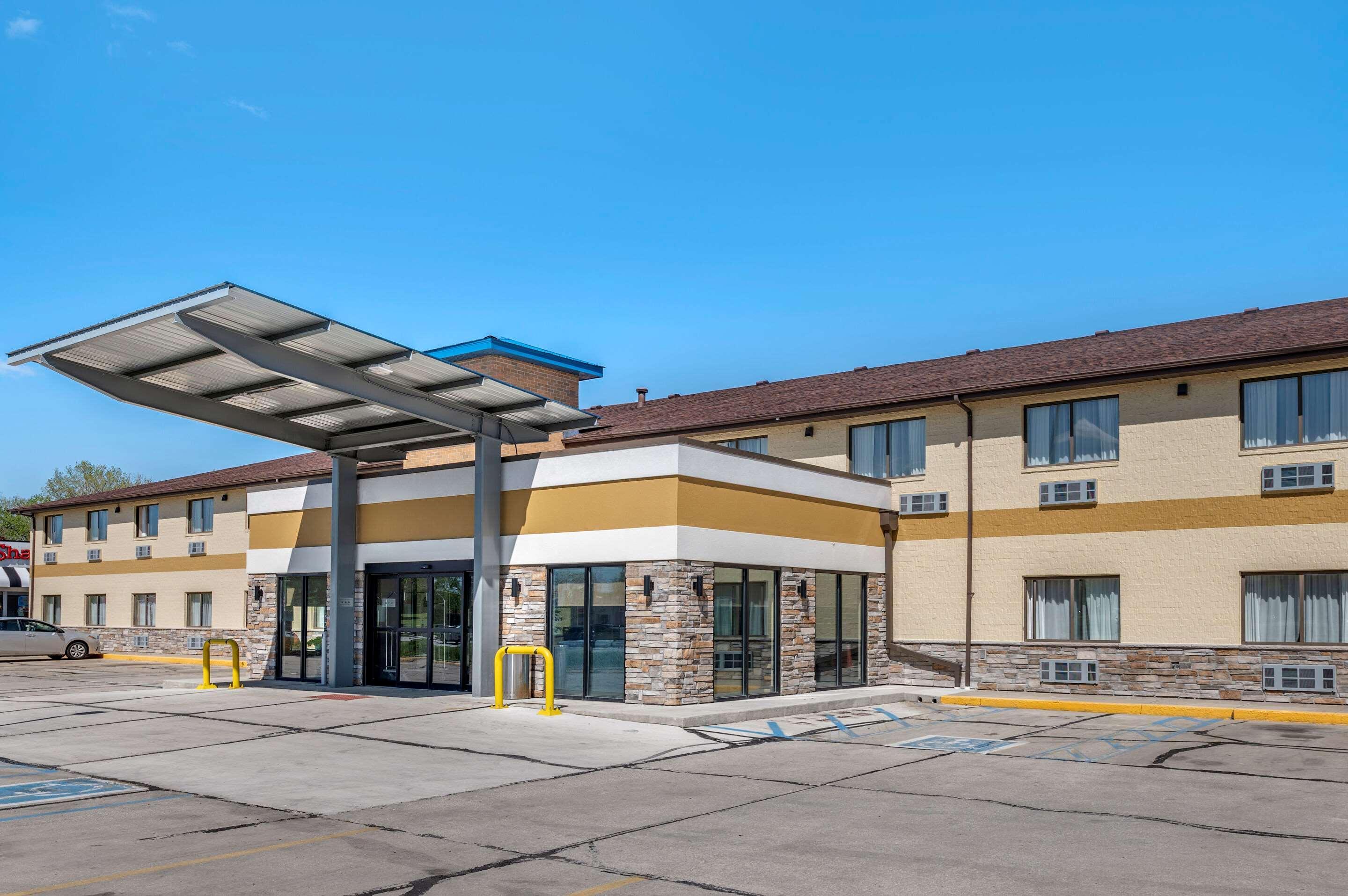 Comfort Inn Near Kokomo Speedway Bagian luar foto