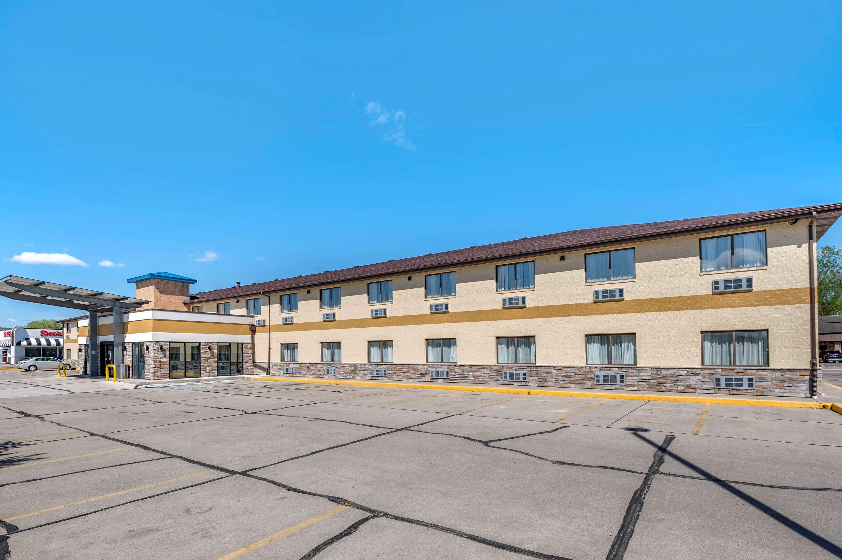 Comfort Inn Near Kokomo Speedway Bagian luar foto