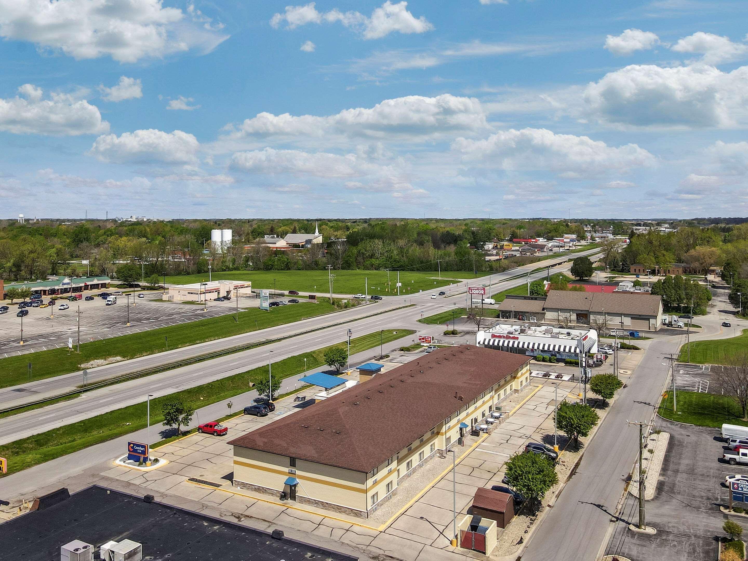 Comfort Inn Near Kokomo Speedway Bagian luar foto